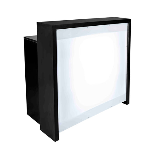 Recepção da Jamaica com iluminação frontal e arrumação